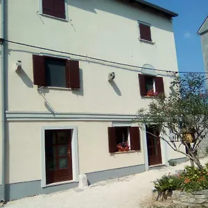  Appartamento Mon Perin Castrum - Castel Croazia